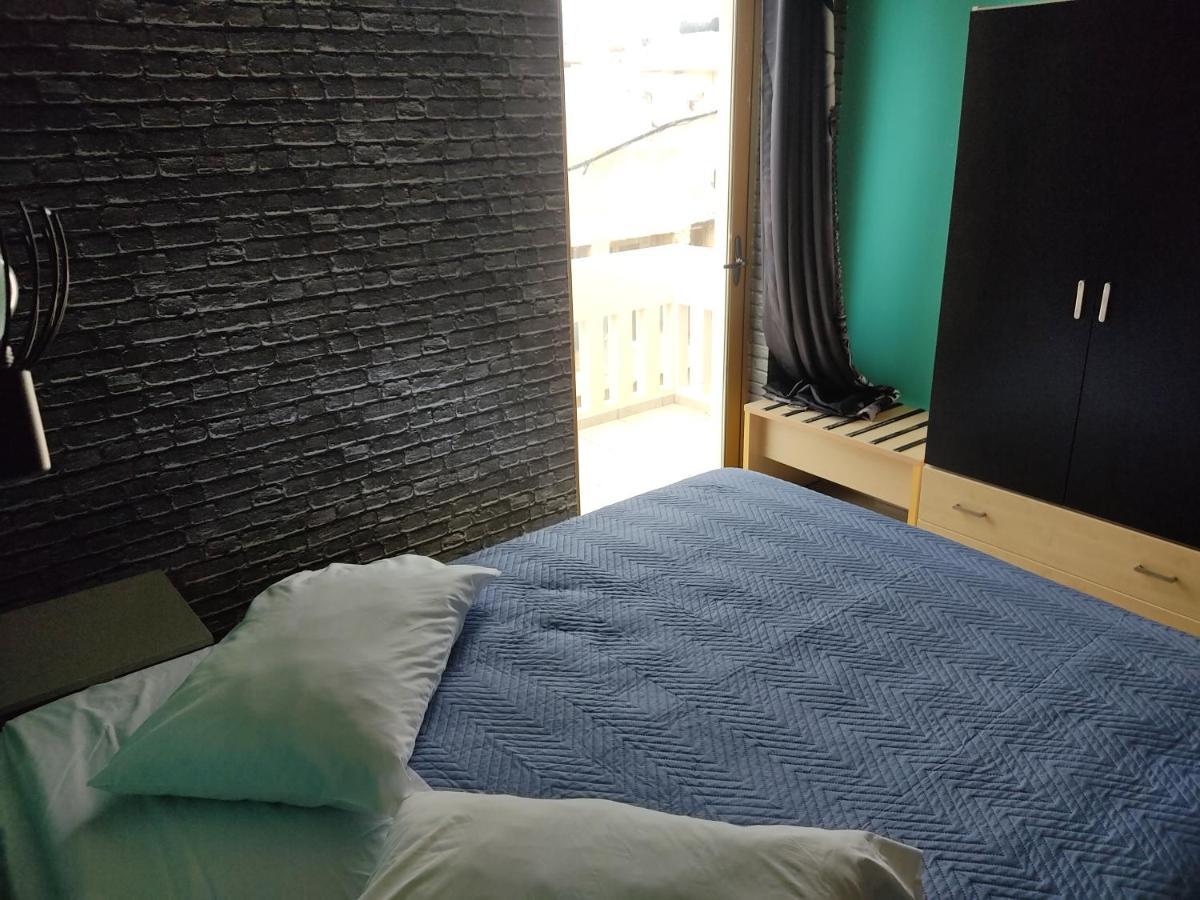 Mandy Suites Kissamos Bagian luar foto