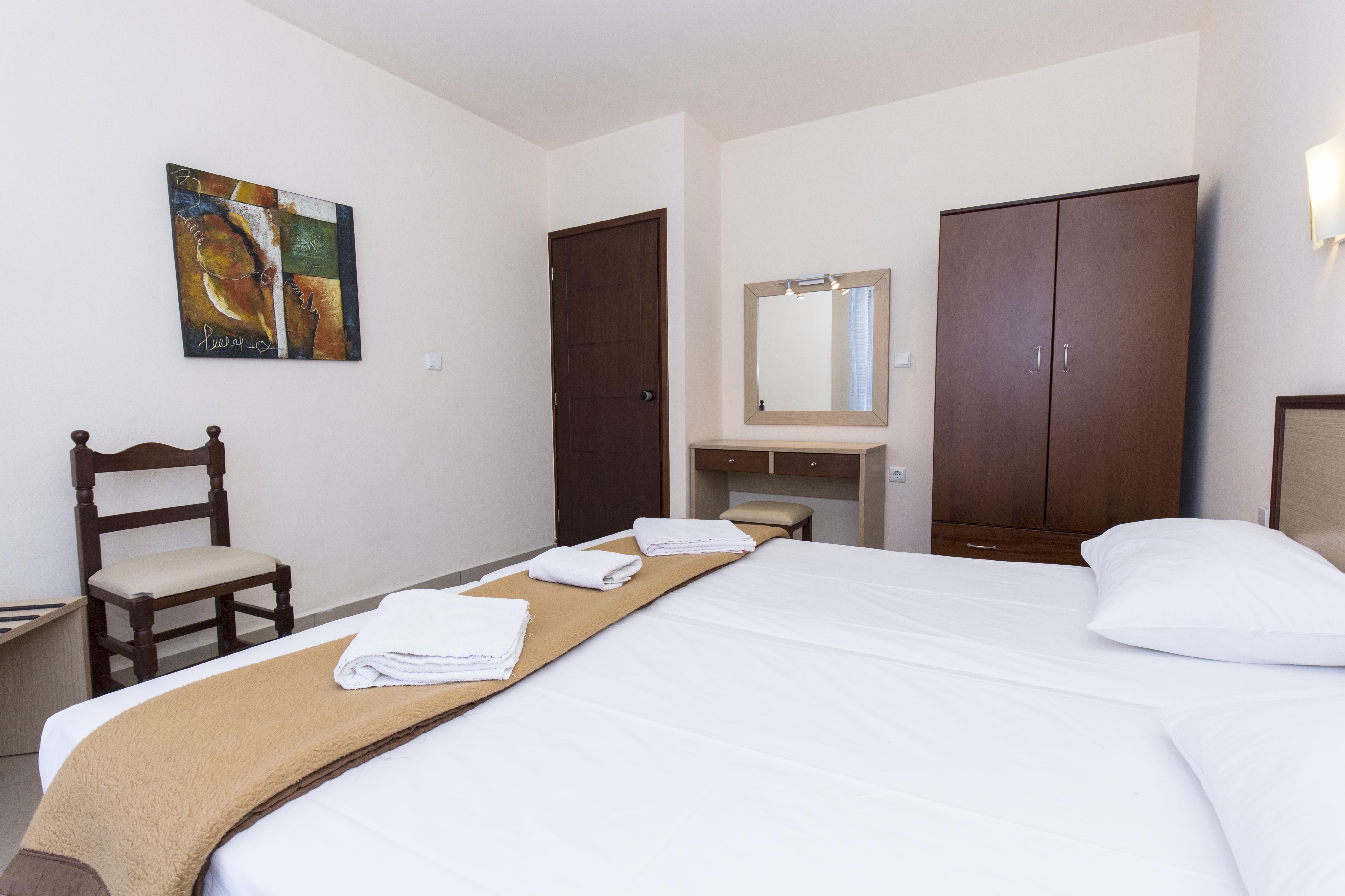 Mandy Suites Kissamos Bagian luar foto