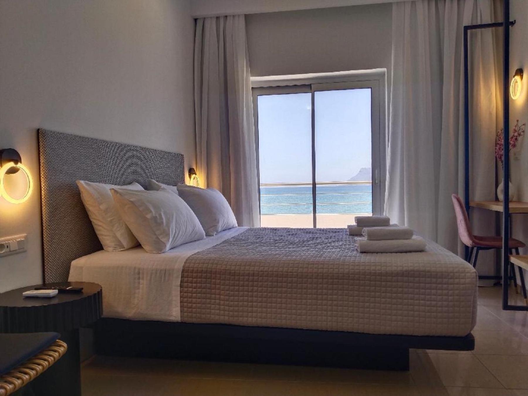 Mandy Suites Kissamos Bagian luar foto
